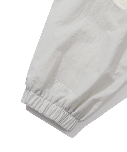 COVERNAT(カバーナット)の「カレッジブロックトラックジャケットアイボリー(ナイロンジャケット・レディース・その他・SMALL/MEDIUM/LARGE/X-LARGE)」の8枚目の写真
