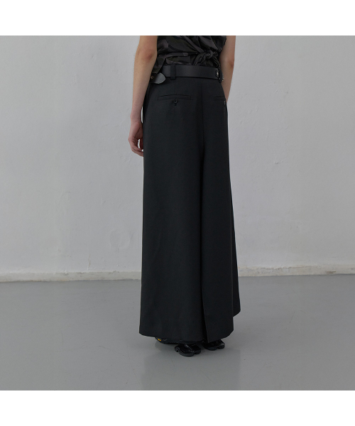 LCDC TM(エルシーディーシーティーエム)の「TAILORED LONG SKIRT (BLACK)(スカート・レディース・その他・SMALL/MEDIUM)」の7枚目の写真