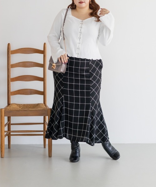 CLETTE（クレット）の「CLETTEオリジナルフロントホックハートネックプルオーバー（Tシャツ/カットソー・レディース・オフホワイト/ブラック/ブラウン・LL/3L/4L）」の8枚目の写真