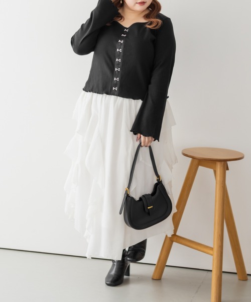 CLETTE（クレット）の「CLETTEオリジナルフロントホックハートネックプルオーバー（Tシャツ/カットソー・レディース・オフホワイト/ブラック/ブラウン・LL/3L/4L）」の10枚目の写真