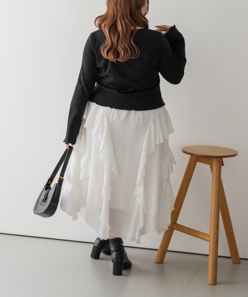 CLETTE（クレット）の「CLETTEオリジナルフロントホックハートネックプルオーバー（Tシャツ/カットソー・レディース・オフホワイト/ブラック/ブラウン・LL/3L/4L）」の12枚目の写真