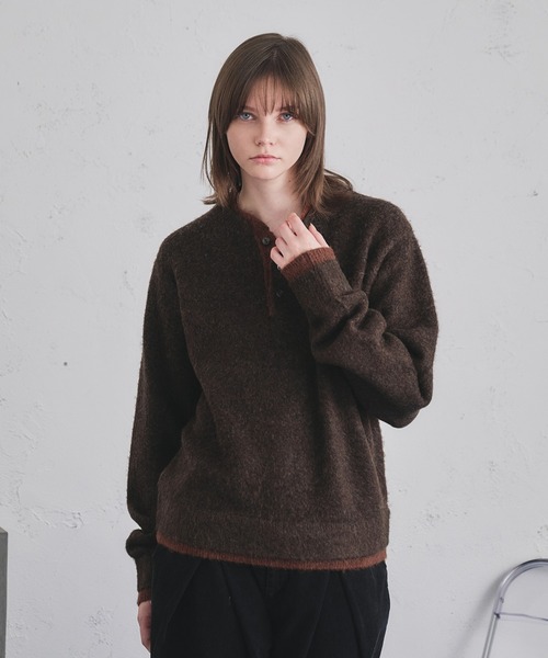 selle glant（セレグランテ）の「LAYERED STYLE HENRY NECK KNIT/レイヤードスタイルヘンリーネックニット（ニット/セーター・メンズ・ダークブラウン/ダークグレー/ブラック・SMALL/MEDIUM/LARGE）」の22枚目の写真