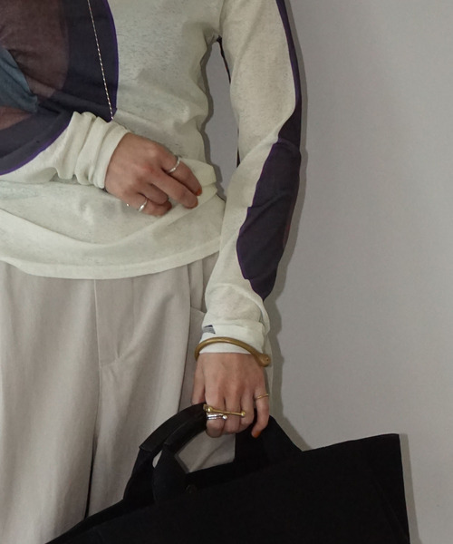 chuclla（チュクラ）の「シアーパネル ミックスカラー トップス chw26s011（Tシャツ/カットソー・レディース・ブラウン系その他・FREE）」の7枚目の写真