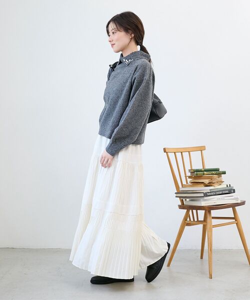 le.coeur blanc(ルクールブラン)の「デシン変形プリーツスカート(スカート・レディース・チャコールグレー/ブラック系その他/アイボリー・38)」の13枚目の写真