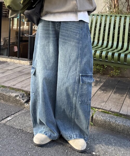 CIAOPANIC TYPY（チャオパニックティピー）の「【UNISEX】バルーンカーブカーゴデニムパンツ（デニムパンツ・レディース・ブラック/ブルー/ホワイト/ベージュ・MEDIUM/LARGE）」の12枚目の写真