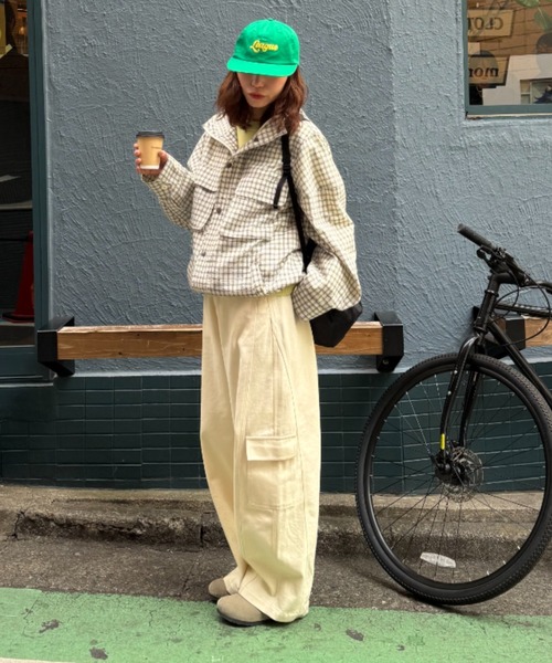 CIAOPANIC TYPY（チャオパニックティピー）の「【UNISEX】バルーンカーブカーゴデニムパンツ（カーゴパンツ・レディース・ブラック/ブルー/ホワイト/ベージュ・MEDIUM/LARGE）」の20枚目の写真