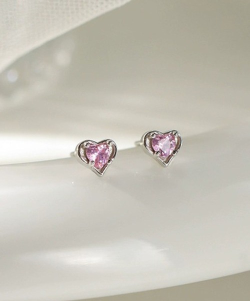 yu-ka（ユーカ）の「YU-KA:ハートデザインピアス Heart design pierce（ピアス（両耳用）・レディース・シルバー系その他/シルバー・FREE）」の3枚目の写真