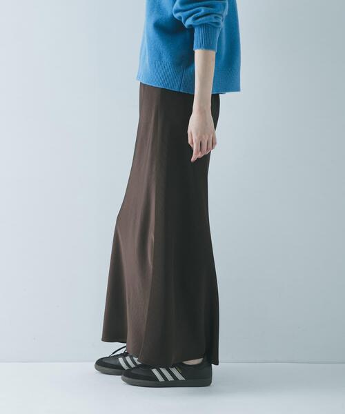 URBAN RESEARCH（アーバンリサーチ）の「サテンバイアススカート（スカート・レディース・ブラック/ブラウン・FREE）」の16枚目の写真