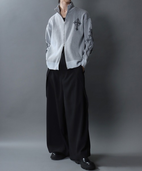 SITRY(シトリー)の「Trival Logo Knit Blouzon/トライバルロゴ オーバーサイズ ドローコード ニット ブルゾン ドライバーズニット(カーディガン/ボレロ・メンズ・ホワイト/ブラック・L/M)」の17枚目の写真