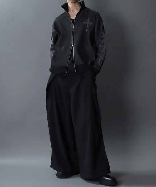 SITRY(シトリー)の「Trival Logo Knit Blouzon/トライバルロゴ オーバーサイズ ドローコード ニット ブルゾン ドライバーズニット(カーディガン/ボレロ・メンズ・ホワイト/ブラック・L/M)」の22枚目の写真