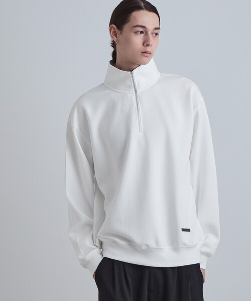 tk.TAKEO KIKUCHI(ティーケータケオキクチ)の「ハーフジップスウェット(スウェット・メンズ・ダークブラウン/ホワイト/ネイビー/ブラック・02/01/03)」の1枚目の写真
