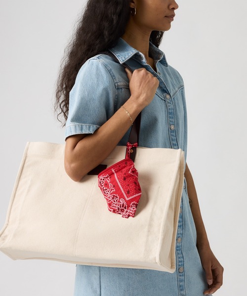 【未使用品】LEVIS リーバイス バンダナ6枚セット Levi's/リーバイス バンダナ バッグ チャーム（ポーチ）｜Levi's