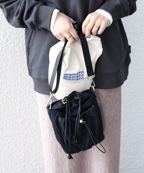 SHIPS Colors（シップス カラーズ）の「【WEB限定】SHIPS Colors:ナイロン ギャザー ミニ ショルダーバッグ◇（ショルダーバッグ・レディース・ブラック・ONE SIZE）」の21枚目の写真