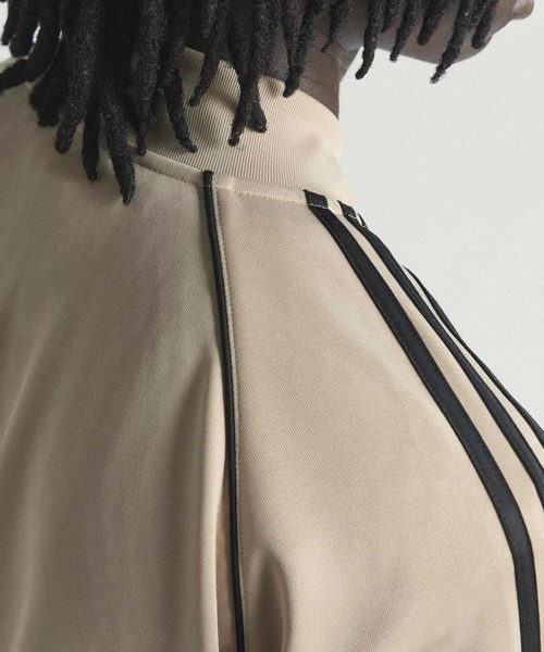 adidas（アディダス）の「SST アディカラー クラシック ルーズ トラックトップ / ジャージ / トラックジャケット / アディダスオリジナルス adidas Originals（ジャージ・メンズ・ブラック/ベージュ・MEDIUM/LARGE/3XL/XX-LARGE/X-SMALL/SMALL/X-LARGE）」の17枚目の写真