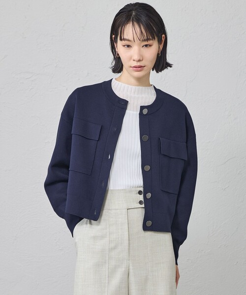 CAST:(キャストコロン)の「【着回し抜群/手洗い可能】フォルムニットジャケット(ノーカラージャケット・レディース・ネイビー/グリーン系その他3/ホワイト・M)」の3枚目の写真