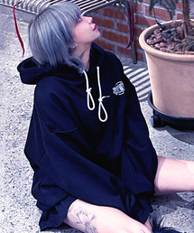 マニフェスザマイルスウェットフード[NAVY]