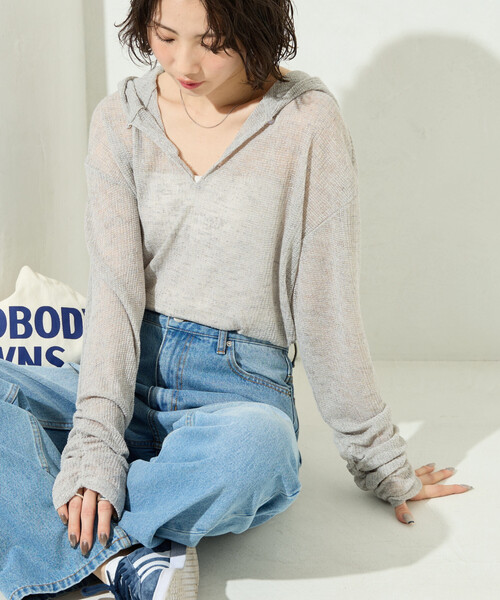 FREAK'S STORE(フリークスストア)の「限定展開 シアー ワッフル フード ロンTEE(Tシャツ/カットソー・レディース・オフホワイト/ライトグリーン/ブラック/グレー・フリ-)」の6枚目の写真