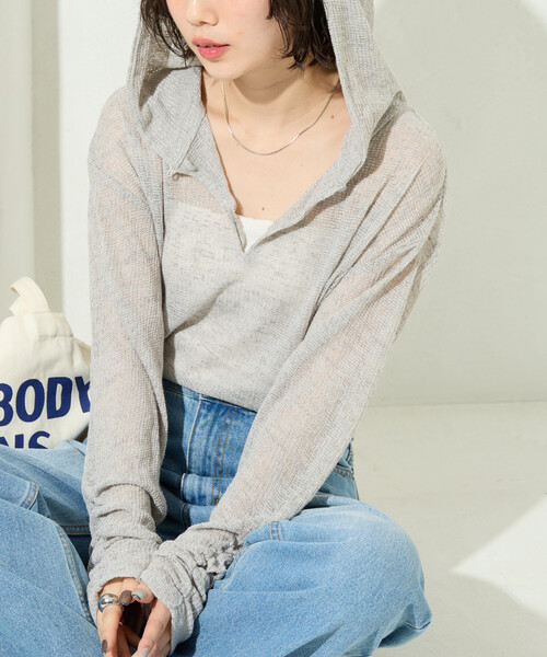 FREAK'S STORE(フリークスストア)の「限定展開 シアー ワッフル フード ロンTEE(Tシャツ/カットソー・レディース・オフホワイト/ライトグリーン/ブラック/グレー・フリ-)」の11枚目の写真