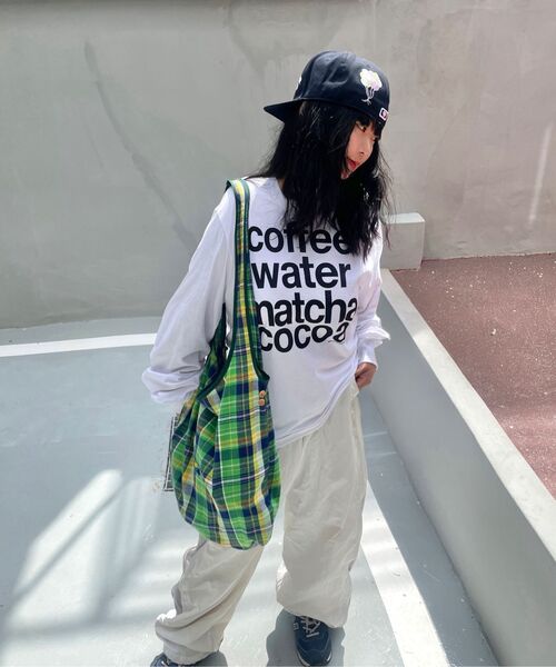 DURTの「FAV DRINKS LONG SLEEVE TEE (WHITE)(Tシャツ/カットソー・レディース・その他・SMALL/MEDIUM/LARGE/X-LARGE)」の2枚目の写真