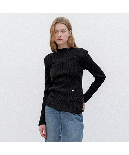 ATELIER NAIN(アトリエナイン)の「ACCORD PLEATS SLIM KNIT(T-7114)(Tシャツ/カットソー・レディース・クリーム/ブラック・FREE)」の2枚目の写真