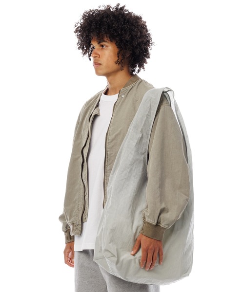Sandinista(サンディニスタ)の「Nylon Rip-Stop Packable Bag / 収納可能ナイロンバッグ(エコバッグ/サブバッグ・メンズ・チャコール/イエロー/ブラウン/グレー・FREE)」の17枚目の写真