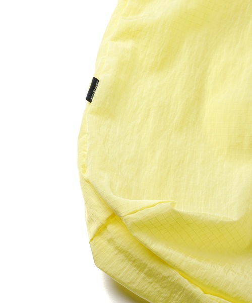 Sandinista(サンディニスタ)の「Nylon Rip-Stop Packable Bag / 収納可能ナイロンバッグ(エコバッグ/サブバッグ・メンズ・チャコール/イエロー/ブラウン/グレー・FREE)」の13枚目の写真