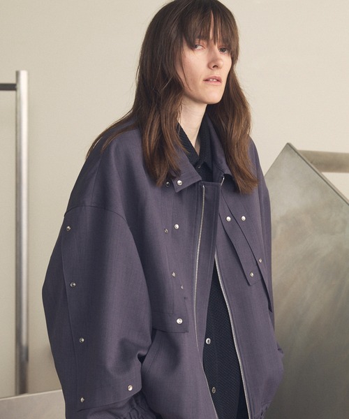MAISON SPECIAL(メゾンスペシャル)の「《UNISEX》Yoke Rivets Prime-Over Blouson/ヨークリベットプライムオーバーブルゾン【MAISON SPECIAL/メゾンスペシャル】(ブルゾン・メンズ・ブラック/チャコールグレー・2/1/0)」の12枚目の写真