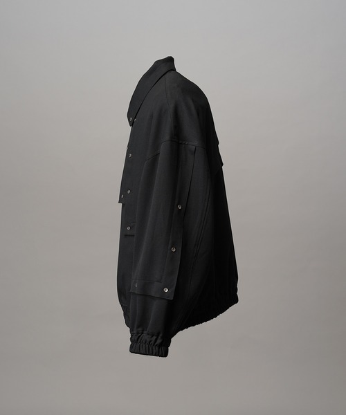 MAISON SPECIAL(メゾンスペシャル)の「《UNISEX》Yoke Rivets Prime-Over Blouson/ヨークリベットプライムオーバーブルゾン【MAISON SPECIAL/メゾンスペシャル】(ブルゾン・メンズ・ブラック/チャコールグレー・2/1/0)」の15枚目の写真