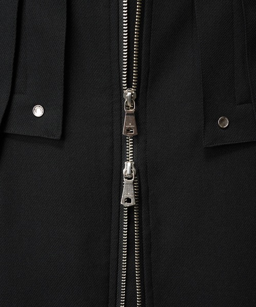 MAISON SPECIAL(メゾンスペシャル)の「《UNISEX》Yoke Rivets Prime-Over Blouson/ヨークリベットプライムオーバーブルゾン【MAISON SPECIAL/メゾンスペシャル】(ブルゾン・メンズ・ブラック/チャコールグレー・2/1/0)」の18枚目の写真
