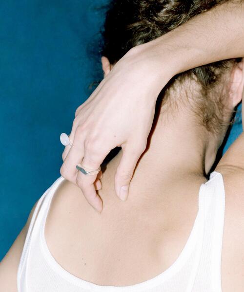 SMELLY（スメリー）の「SMELLY so’　open line ring（リング・レディース・シルバー・-）」の6枚目の写真