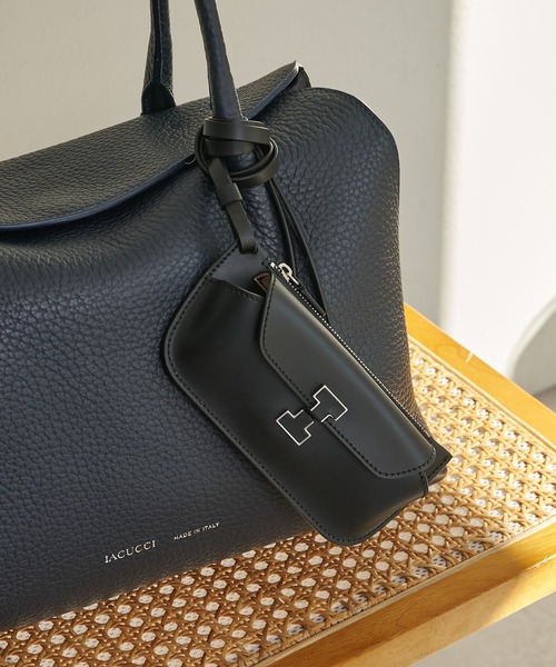 IACUCCI（イアクッチ）の「【予約】アバ アイウェアケース RUGA（その他小物・レディース・キャメル/ブラック・FREE）」の4枚目の写真