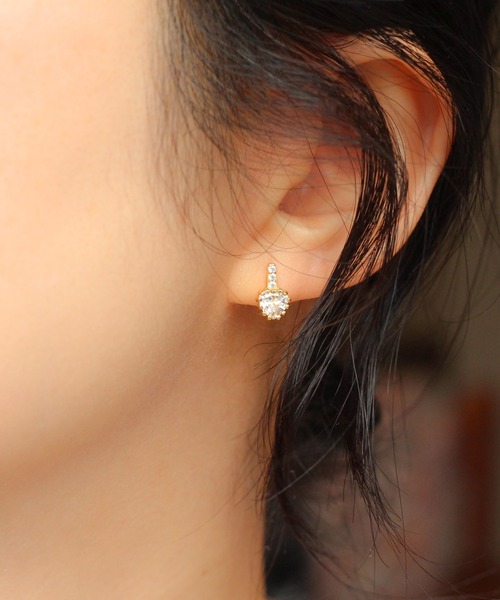 NOIR DE POUPEE(ノワールドプーペ)の「【WEB限定】silver925 キュービックジルコニア ハートピアス(ピアス(両耳用)・レディース・ゴールド・FREE)」の3枚目の写真