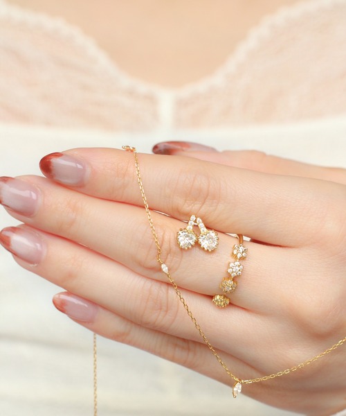 NOIR DE POUPEE(ノワールドプーペ)の「【WEB限定】silver925 キュービックジルコニア ハートピアス(ピアス(両耳用)・レディース・ゴールド・FREE)」の6枚目の写真