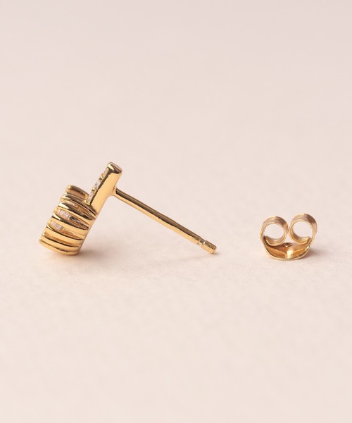 NOIR DE POUPEE(ノワールドプーペ)の「【WEB限定】silver925 キュービックジルコニア ハートピアス(ピアス(両耳用)・レディース・ゴールド・FREE)」の11枚目の写真