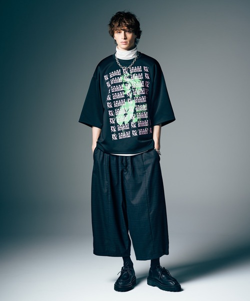 glamb（グラム）の「Balloon Cropped Slacks / バルーンクロップドスラックス（スラックス・メンズ・ブラック/グレー・S/M/L）」の14枚目の写真