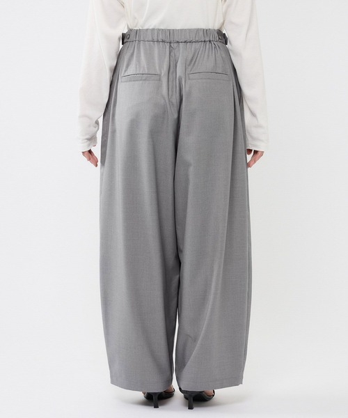 BARNYARDSTORM（バンヤードストーム）の「BARNYARDSTORM / ウエストボタンタタックパンツ / ハンドウォッシャブル（その他パンツ・レディース・ベージュ/グレー・S/M）」の17枚目の写真