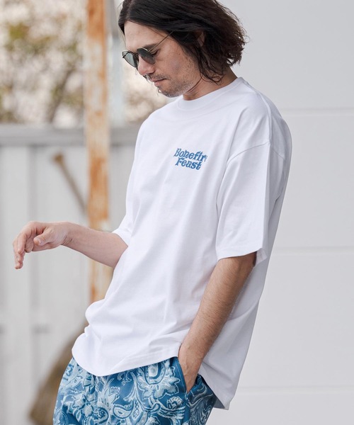 CAMBIO（カンビオ）の「mt10271- ビッグシルエットプリントT（Bonefire Feast） Tシャツ(CASD-177)（Tシャツ/カットソー・メンズ・ホワイト×ブルー/ホワイト×グリーン/ホワイト×レッド・XL/L/M/S）」の3枚目の写真