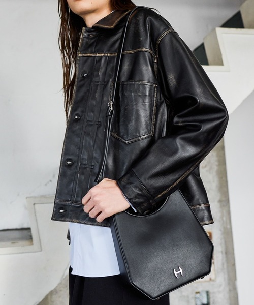 HARE(ハレ)の「HパーツコンパクトショルダーBAG(HARE)(ショルダーバッグ・メンズ・ブラック・FREE)」の7枚目の写真