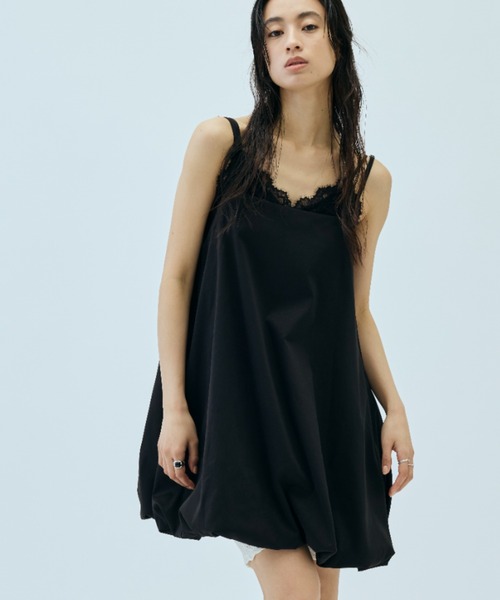 DRWCYS（ドロシーズ）の「バルーンキャミチュニック（キャミソール・レディース・ホワイト/ブラック・FREE）」の2枚目の写真