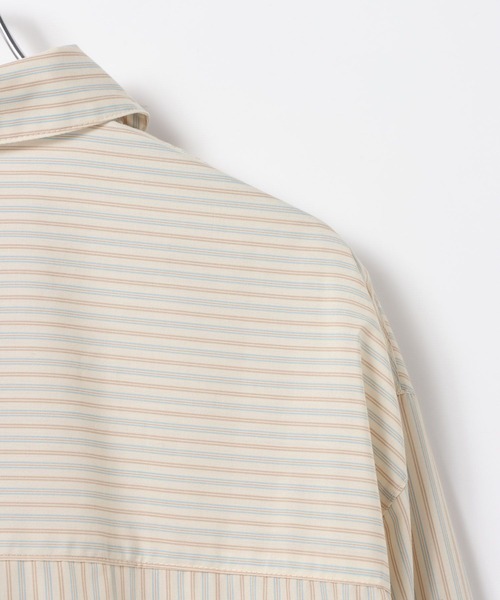 ALAND（エーランド）の「【UNISEX】ALAND／ボリュームBIGシャツ（シャツ/ブラウス・レディース・ブルー/オフホワイト/ベージュ/ライトブルー・LARGE/SMALL）」の12枚目の写真