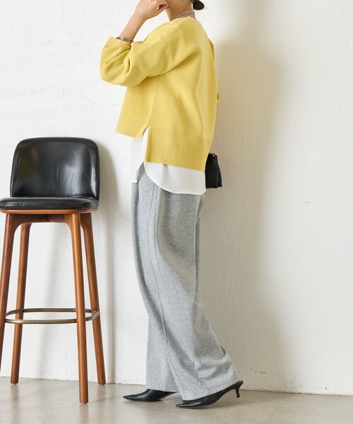 Jena espace merveilleux(ジェナ エスパスメルヴェイユ)の「【着回し力◎/レイヤードに活躍】裾ツイルタンクトップ(Tシャツ/カットソー・レディース・オフホワイト/ブラック・FREE)」の4枚目の写真