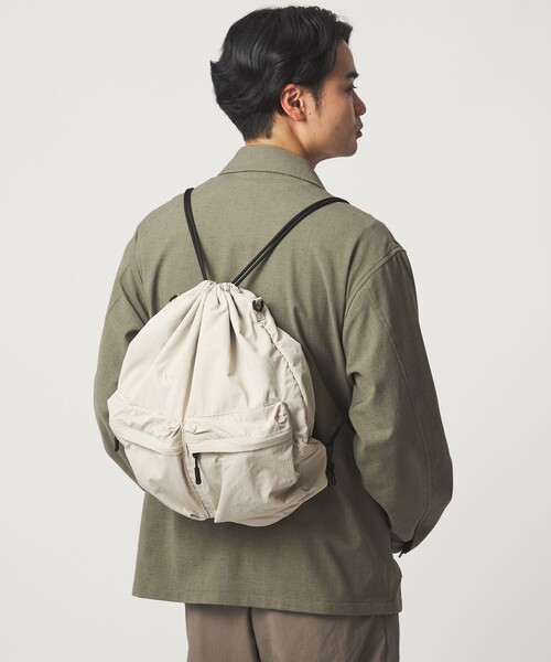 green label relaxing(グリーンレーベルリラクシング)の「【別注】<fellowww>GLR 2WAY ナップサック ショルダーバッグ(ショルダーバッグ・メンズ・ブラック/ナチュラル・FREE)」の4枚目の写真