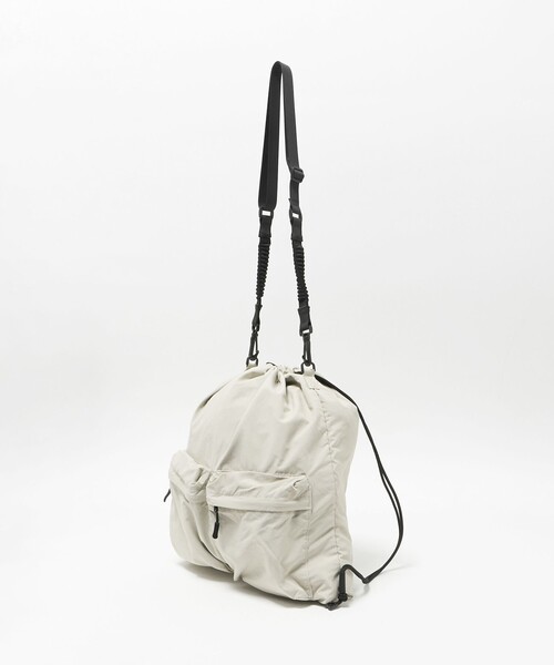 green label relaxing(グリーンレーベルリラクシング)の「【別注】<fellowww>GLR 2WAY ナップサック ショルダーバッグ(ショルダーバッグ・メンズ・ブラック/ナチュラル・FREE)」の9枚目の写真