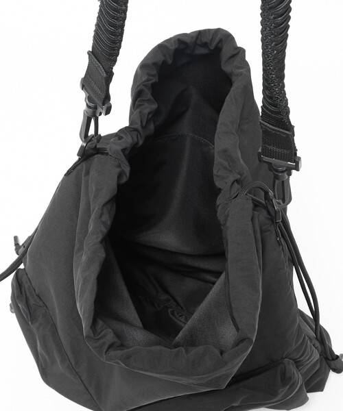 green label relaxing(グリーンレーベルリラクシング)の「【別注】<fellowww>GLR 2WAY ナップサック ショルダーバッグ(ショルダーバッグ・メンズ・ブラック/ナチュラル・FREE)」の18枚目の写真