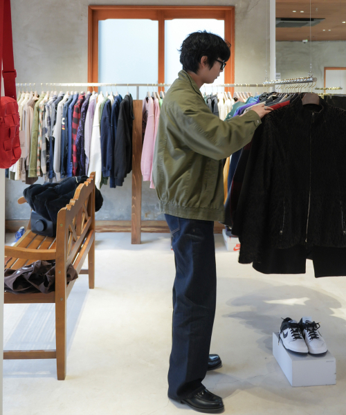 MINDBRIDGE(マインドブリッジ)の「ワイド生地デニムパンツ_IN(デニムパンツ・メンズ・インディゴブルー・36/32/34/33/31/30/29)」の2枚目の写真