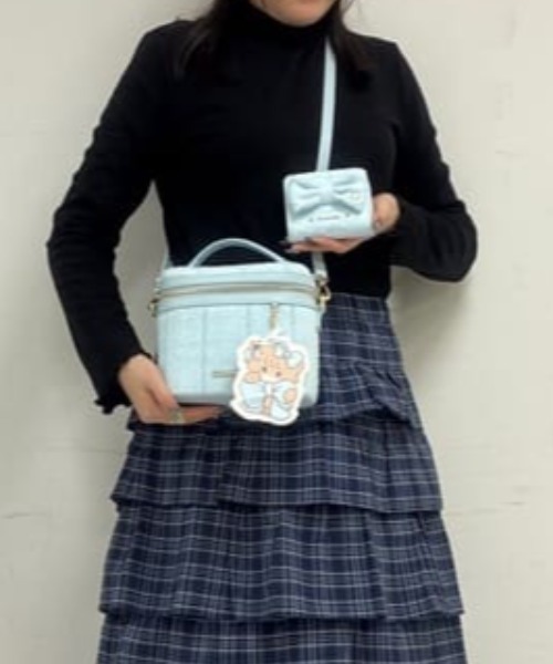 SAMANTHAVEGA(サマンサベガ)の「Lil ala mode×SAMANTHAVEGAコレクション バニティバッグ(ショルダーバッグ・レディース・イエロー/ライトブルー/ホワイト/ピンク・FREE)」の3枚目の写真