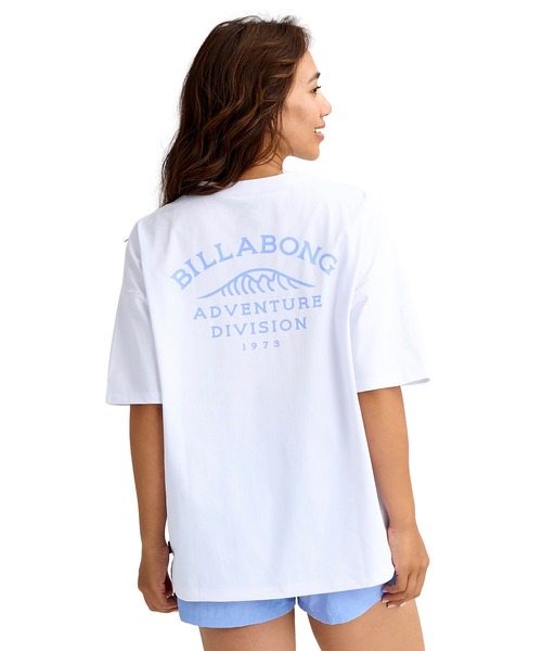 BILLABONG(ビラボン)の「BILLABONG/ビラボン 半袖 Tシャツ ラッシュガード バックプリント 吸水速乾 UVカット 水陸両用 BG013220(Tシャツ/カットソー・レディース・ブラック/ホワイト/ライトブルー・M/L)」の1枚目の写真
