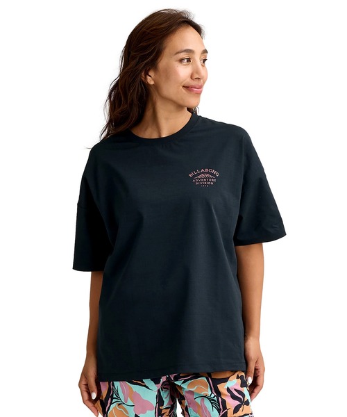 BILLABONG(ビラボン)の「BILLABONG/ビラボン 半袖 Tシャツ ラッシュガード バックプリント 吸水速乾 UVカット 水陸両用 BG013220(Tシャツ/カットソー・レディース・ブラック/ホワイト/ライトブルー・M/L)」の9枚目の写真