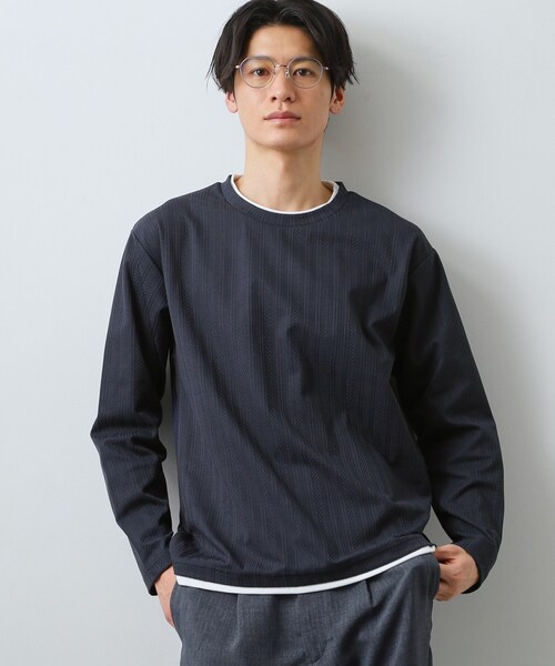 THE SHOP TK (ザ ショップ ティーケー )の「【程よく品のある着こなし】ジャカード フェイクレイヤード長袖Tシャツ 洗濯機OK(Tシャツ/カットソー・メンズ・オフホワイト/ブラウン系その他/ライトグレー/ネイビー・02/04/03)」の4枚目の写真