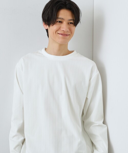 THE SHOP TK (ザ ショップ ティーケー )の「【程よく品のある着こなし】ジャカード フェイクレイヤード長袖Tシャツ 洗濯機OK(Tシャツ/カットソー・メンズ・オフホワイト/ブラウン系その他/ライトグレー/ネイビー・02/04/03)」の1枚目の写真